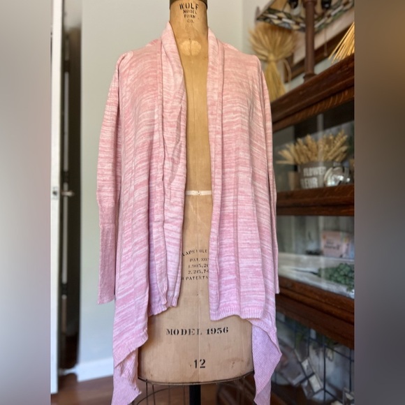 Prana Sweaters - Prana pink comfy cardigan with no closure